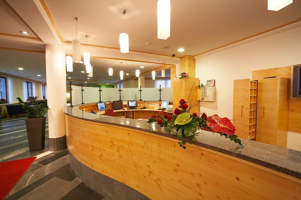 Hotel Planja Zrece Bagian luar foto